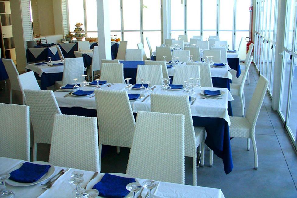 Hotel La Terrazza Barletta Luaran gambar